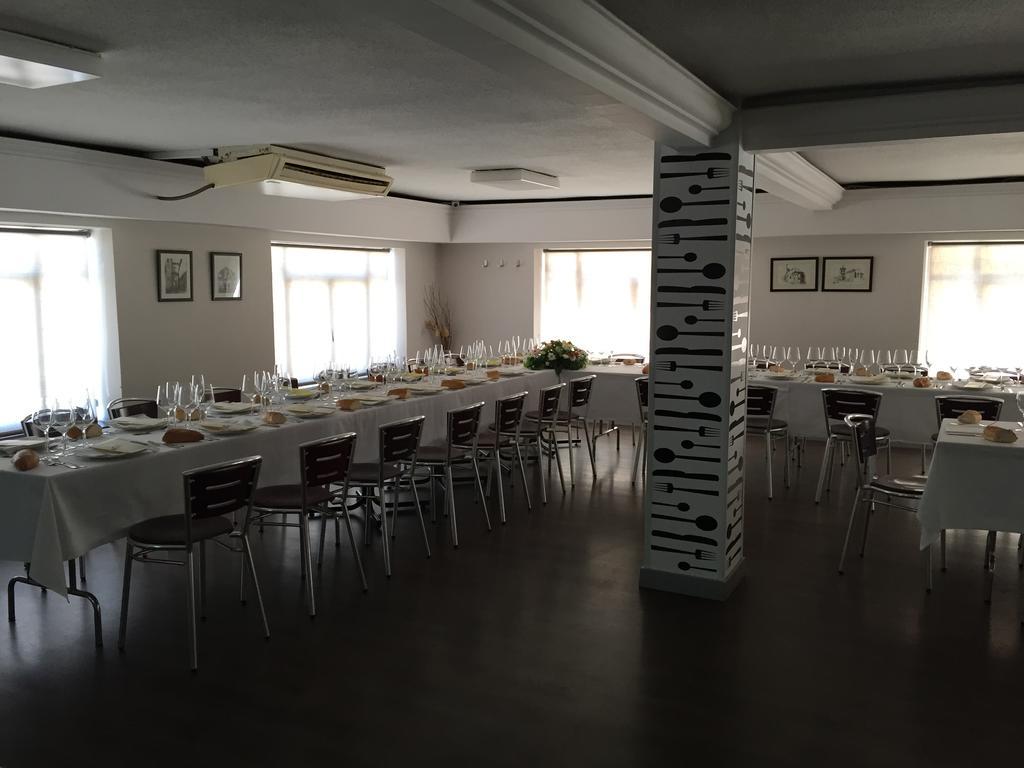 Pension Oasis Zamora Exteriör bild